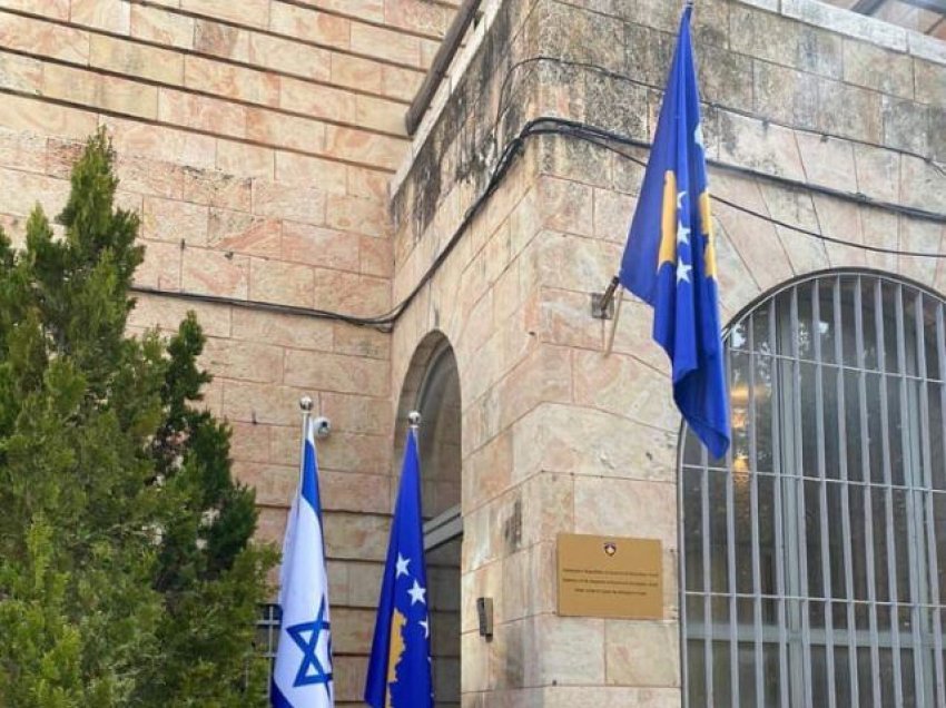 Kosova hapi ambasadën e saj në Jerusalem, çka shkruan VOA?