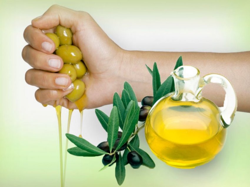 Pse kaq shumë njerëz të famshëm përdorin vaj ulliri në vend të produkteve kozmetike të shtrenjta? Ja përfitimet që sjell ai
