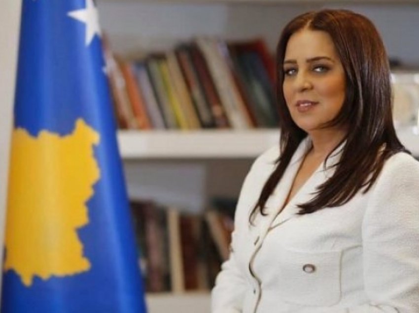 Vlora Dumoshi ka shprehur gatishmërinë për të kandiduar si kryetare e Prishtinës