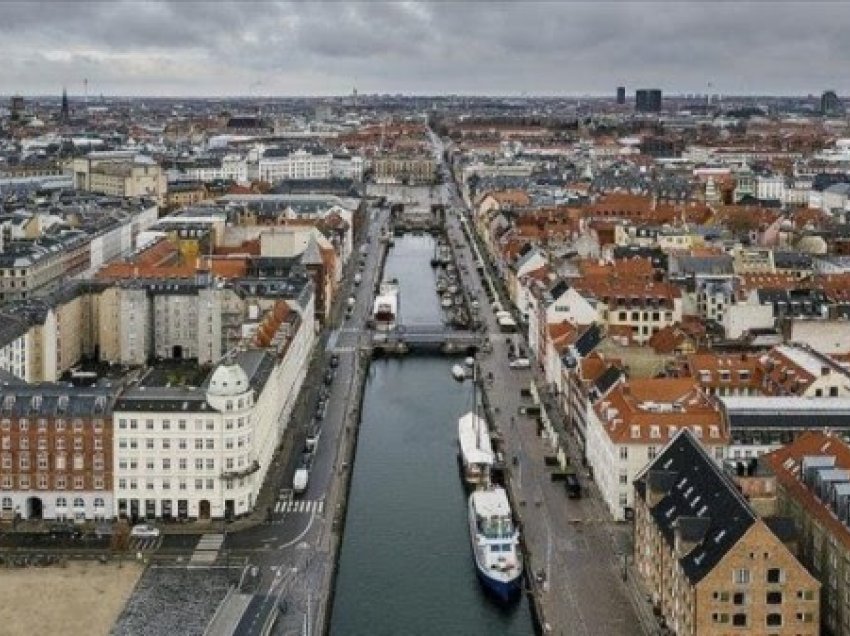 Danimarka zgjat kufizimet e udhëtimit