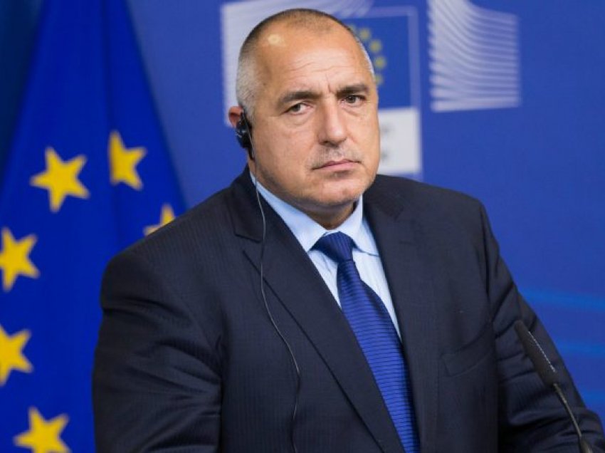Borissov thotë se do të çojnë pesë mijë vaksina në Maqedoni