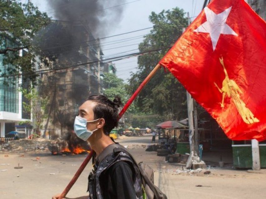 SHBA-ja shprehet e ‘tmerruar’ nga vrasja e protestuesve në Mianmar 