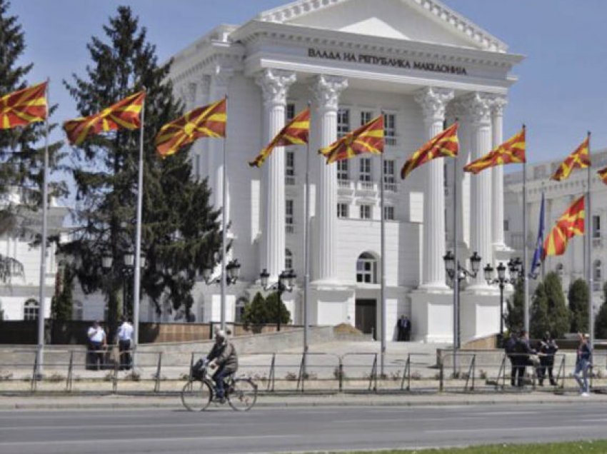 Maqedoni: Aktakuzë ndaj tre personave për përdorim të testeve të rrejshme PCR