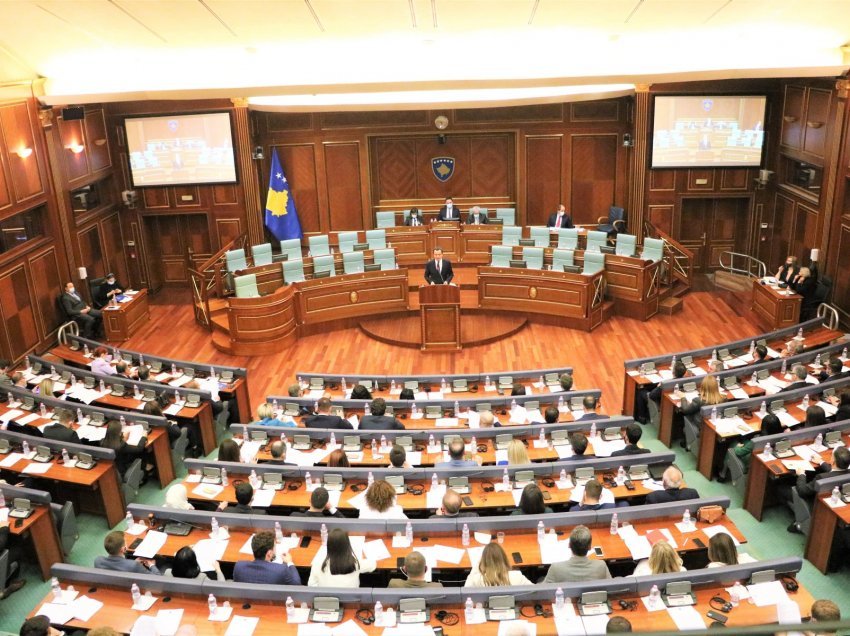 Kërkohet zgjedhja urgjente e presidentit, ja çfarë po tenton të bëjë Lista Serbe