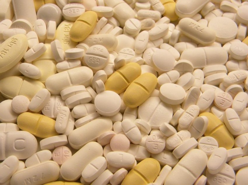 Skandali farmaceutik në Francë, shpallet fajtore kompania që shiti një prej ilaçeve të saj si pilulë dietike 