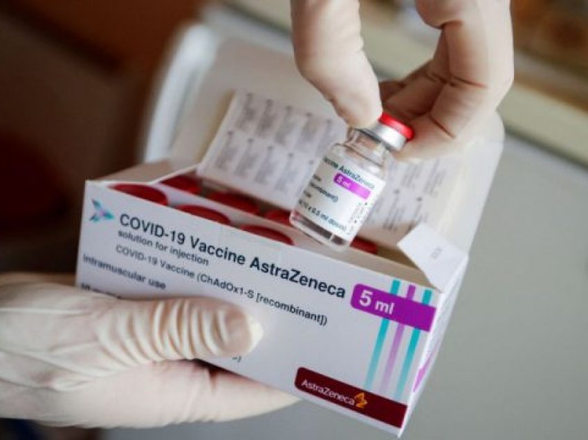 Gjermania pezullon vaksinën e AstraZeneca-s për të gjithë personat nën 60 vjeç