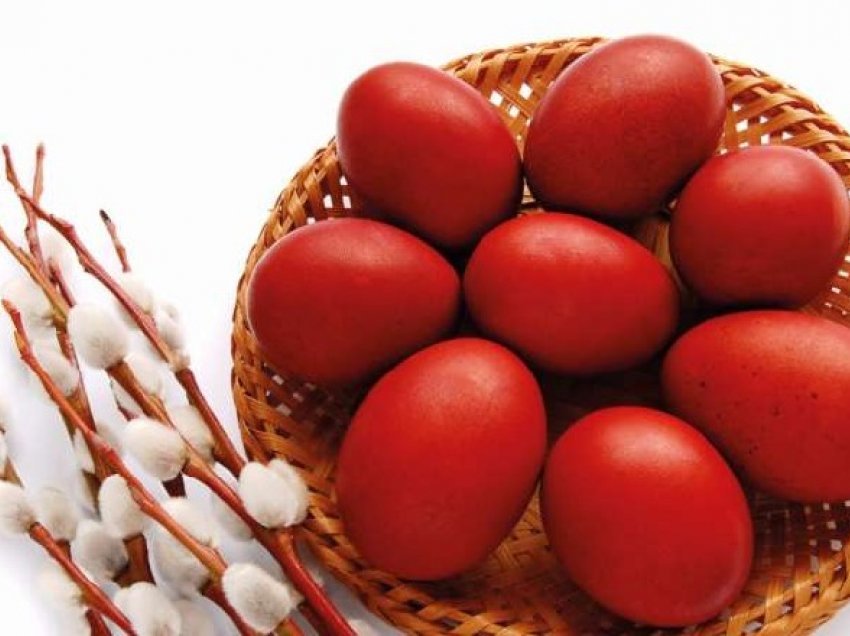 Pashkët ortodokse, më shumë se një festë! Simbolika, vezët e kuqe