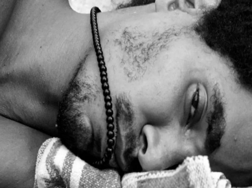 ​Artisti kuban shtrihet në spital në ditën e 8 të grevës së urisë