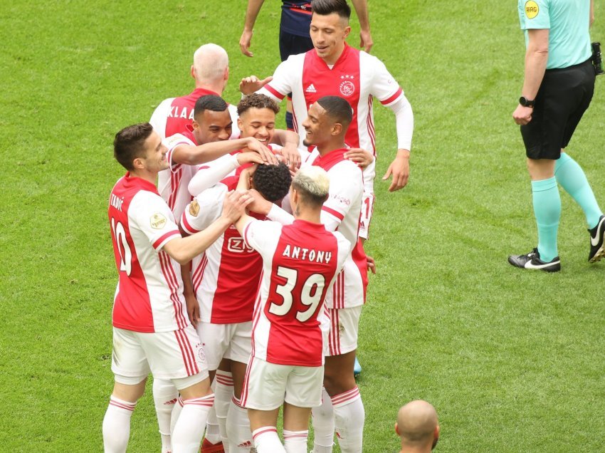 Ajaxi, zyrtarisht kampion për herë të 35-të në histori