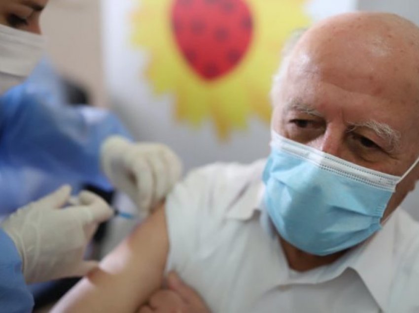 Mbi 550 mijë të vaksinuar në Shqipëri