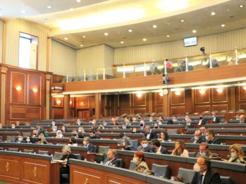 Përplasja në Kuvend, paralajmërim për legjislaturë të tensionuar  