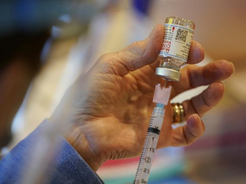 MSH Maqedoni: 12,606 qytetarë janë vaksinuar vetëm dje