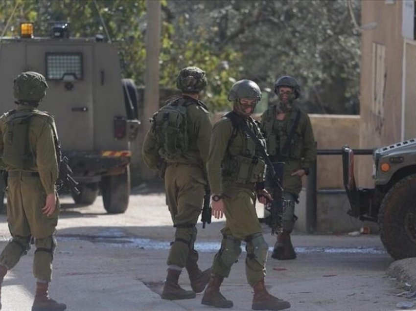 Forcat izraelite vrasin 2 palestinezë në Bregun Perëndimor