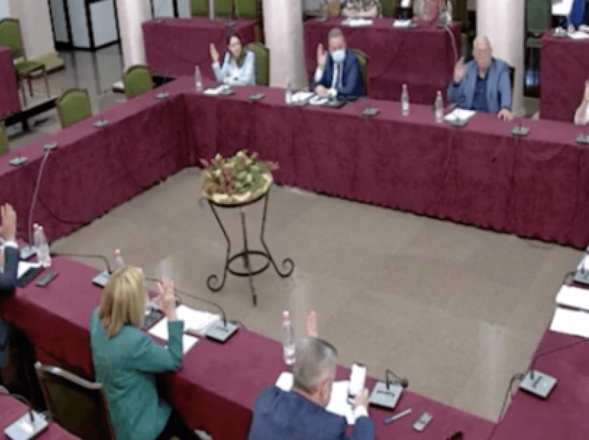 Tiranë, nis punën Komisioni Hetimor për veprimtarinë e Presidentit Meta