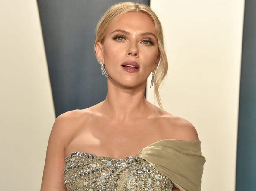 Scarlet Johansson akuzon “Golden Globe” për seksizëm, kërkon të bojkotohet ngjarja