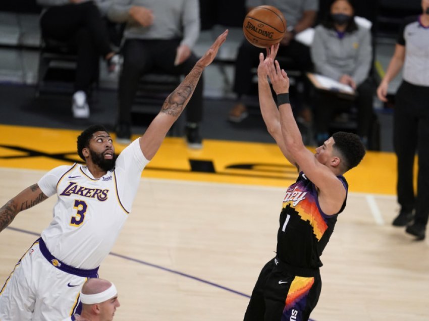 Lakers rikthehen tek fitorja, mposhtin Phenix Suns