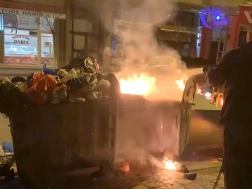 Kallëzim penal kundër dy të miturve në Tetovë, kanë djegur me dashje kontejnerët