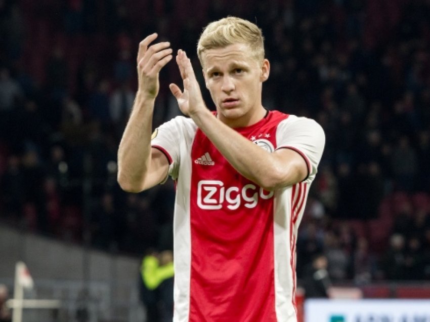 Legjenda Van Basten kritikon Van de Beek: I duket vetja i madh te Ajax-i