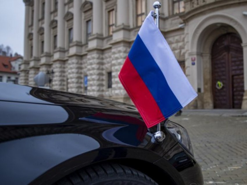 Çekia publikon listën e 18 diplomatëve rusë të dëbuar nga vendi
