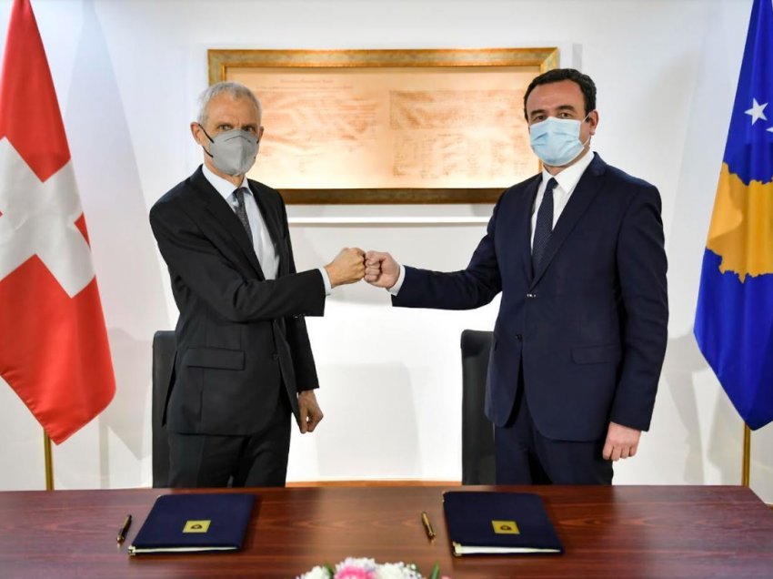Kurti dhe ambasadori i Zvicrës nënshkruajnë memorandum bashkëpunimi për menaxhimin e ujërave