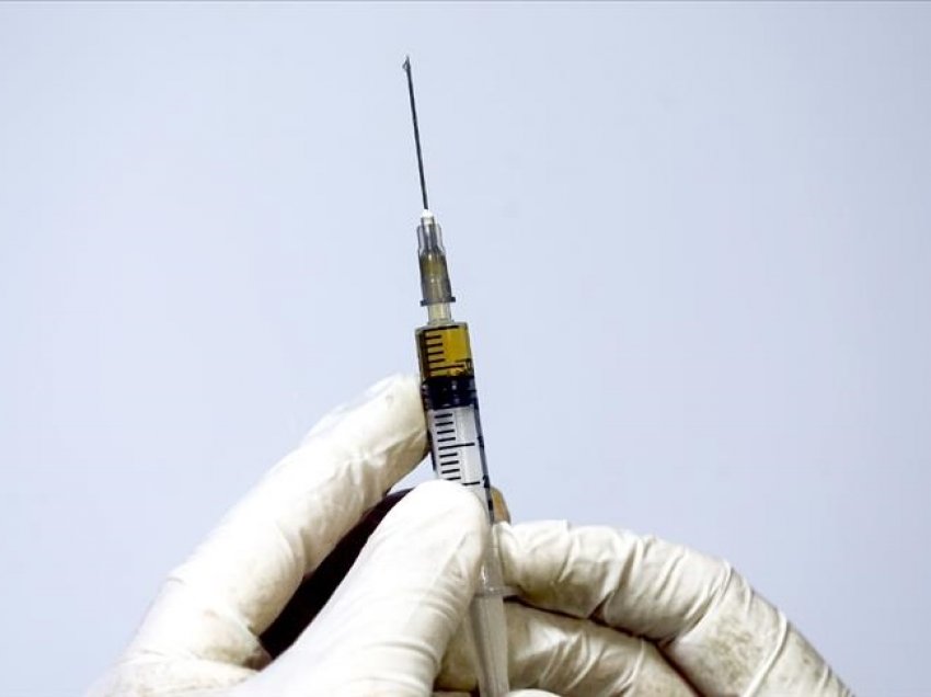 Prodhuesi japonez Shionogi mund të hedhë në treg vaksinën kundër COVID-19 këtë vit