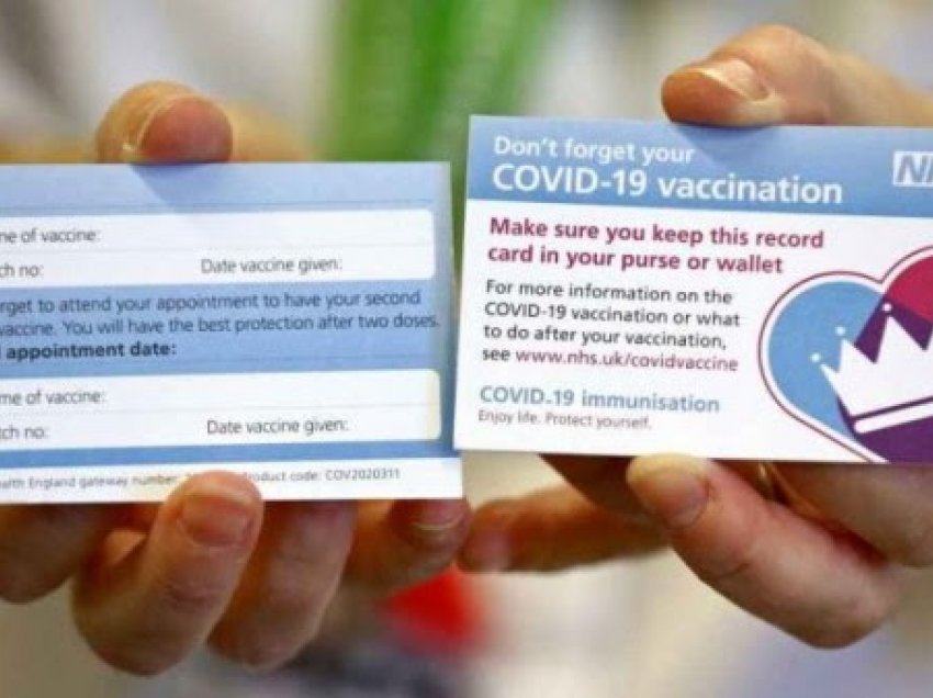 Anglia vë në përdorim certifikatën e vaksinimit