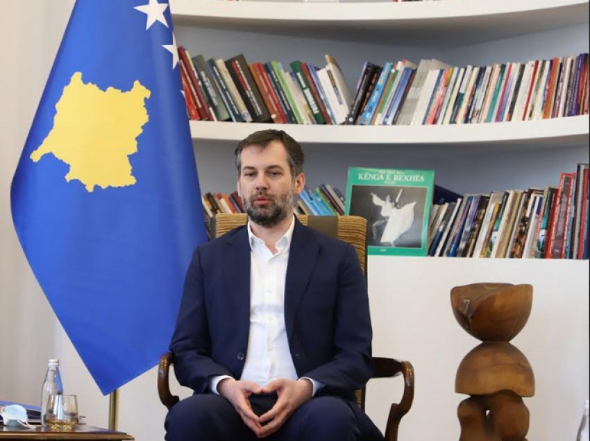 Çeku e sqaron emërimin e ish-kandidates për deputete të VV-së në poziten e re