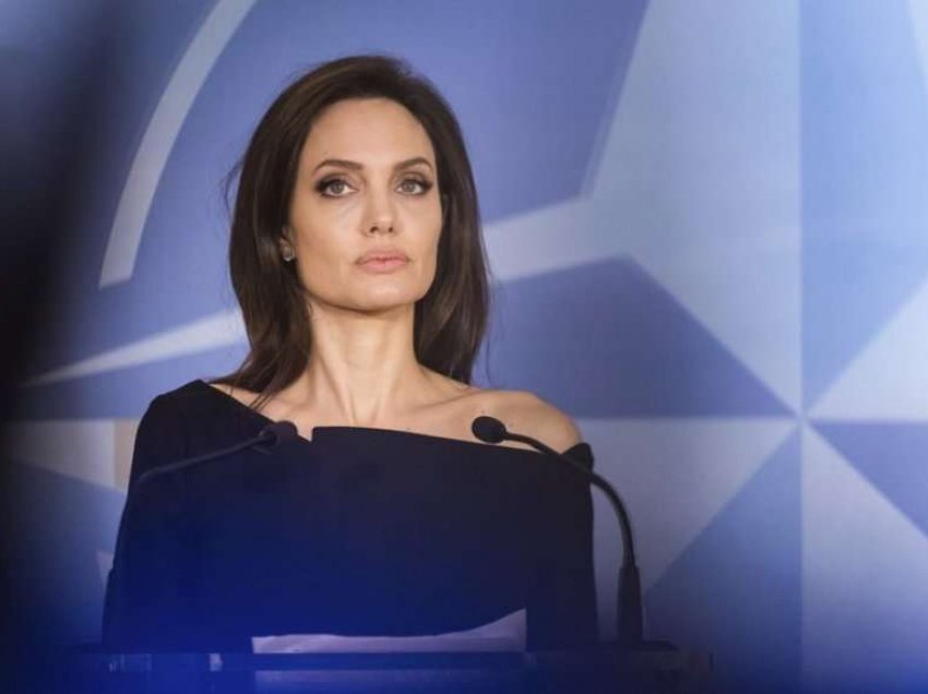 Angelina Jolie për jetën si beqare: Kam qenë vetëm për një kohë të gjatë