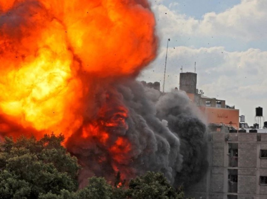 Voa/ Izraeli përgatit plane për inkursion në Rripin e Gazës