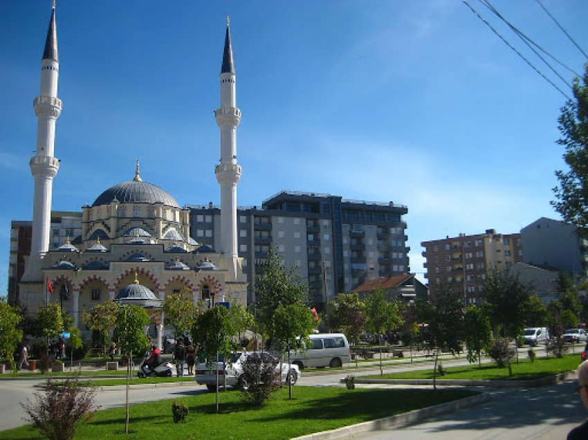 Sa xhami ka Kosova, flasin nga BIK-u