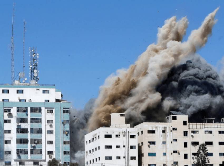 REL: AP thotë të jetë “shokuar” nga sulmi në zyrat e saj në Gaza