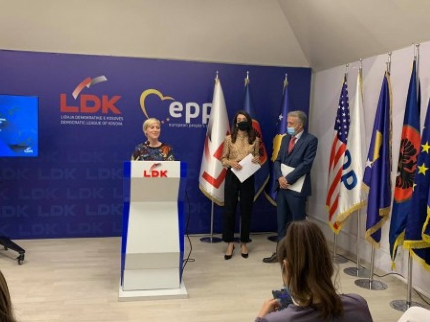 ​LDK: Qeveria pa plan në politikën e jashtme dhe pa parime në dialogun me Serbinë