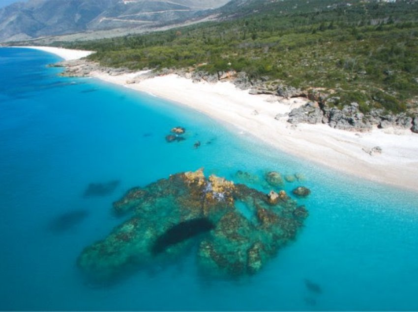 ​“Eja në Vlorë”, qyteti bregdetar hap zyrtarisht sezonin turistik