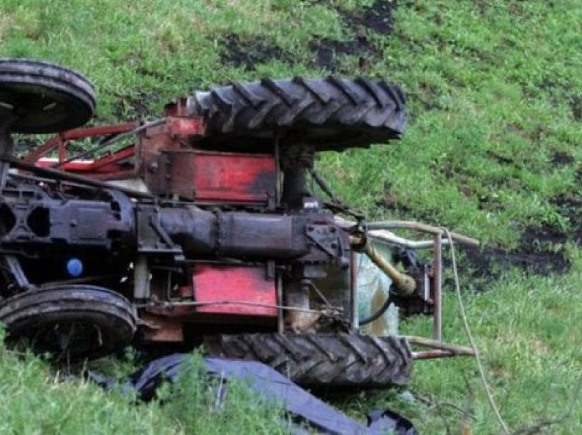 E rëndë! Përmbyset traktori në Gramsh, humb jetën 61-vjeçari