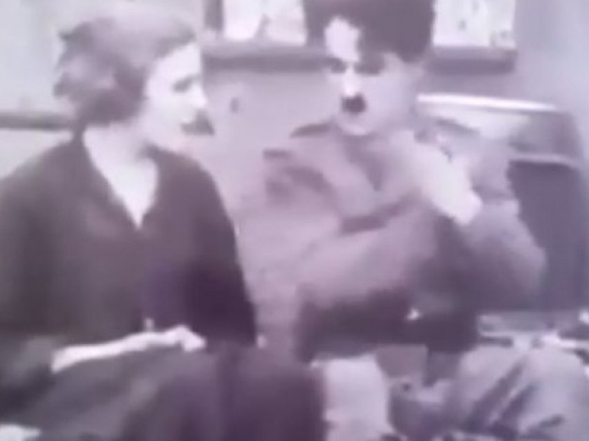Edhe Charlie Chaplin e bënte shqiponjën në filmat e tij