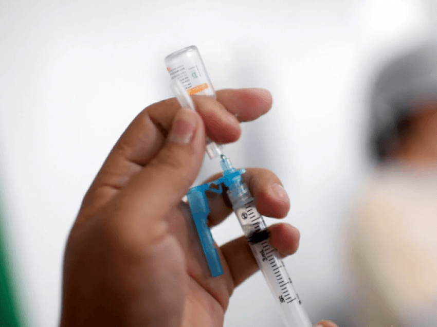 MSH Maqedoni: Vetëm dje janë aplikuar mbi 11 mijë vaksina kundër COVID-19