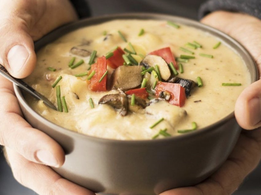 Supë me kërpudha dhe patate