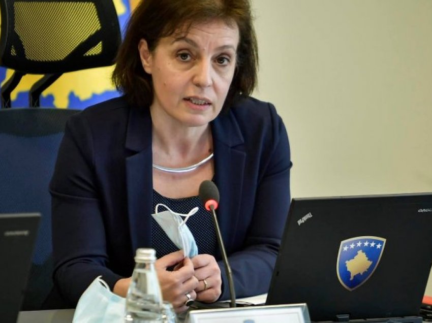 Ministrja Gërvalla paralajmëron shkarkime tjera pasi të emërohen ambasadorët 