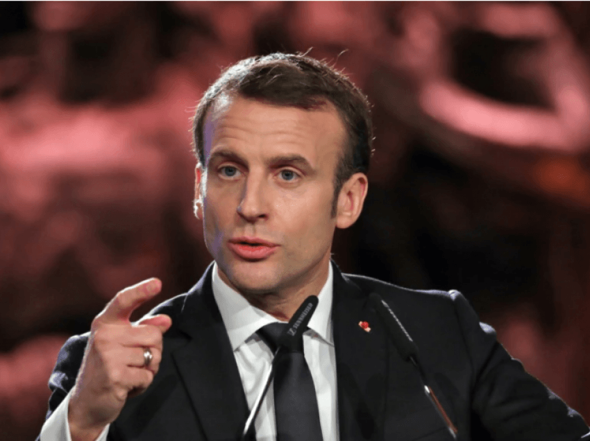 Macron kërcënon me tërheqje të trupave nga Mali