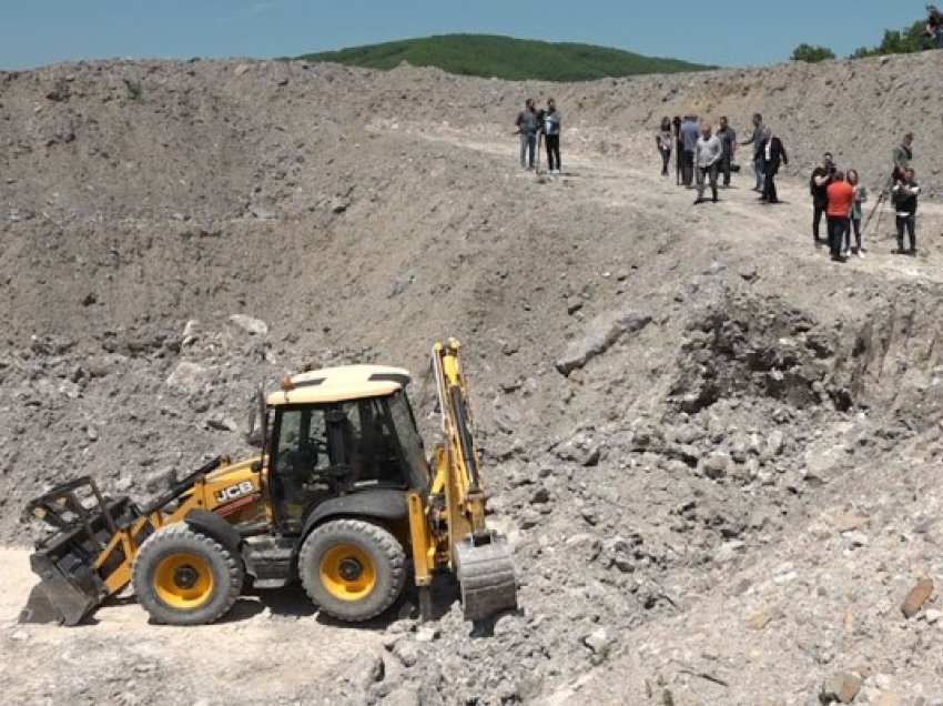 Trëndafilat e kuq dhe ekskavatori i fikur - vështirësitë e gërmimeve në Kizhevak