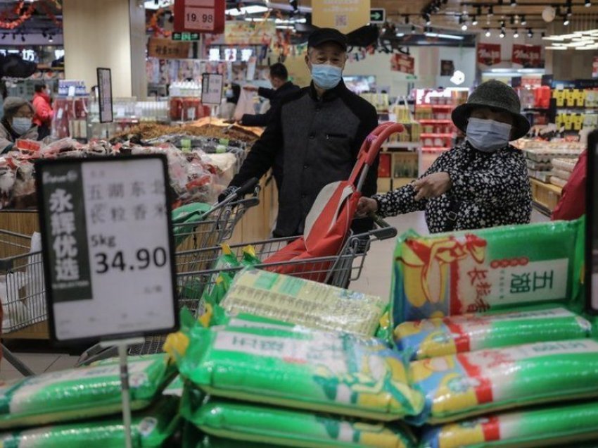 ‘Grumbulloni sa më shumë rezerva ushqimore’/ Kina alarmon qytetarët