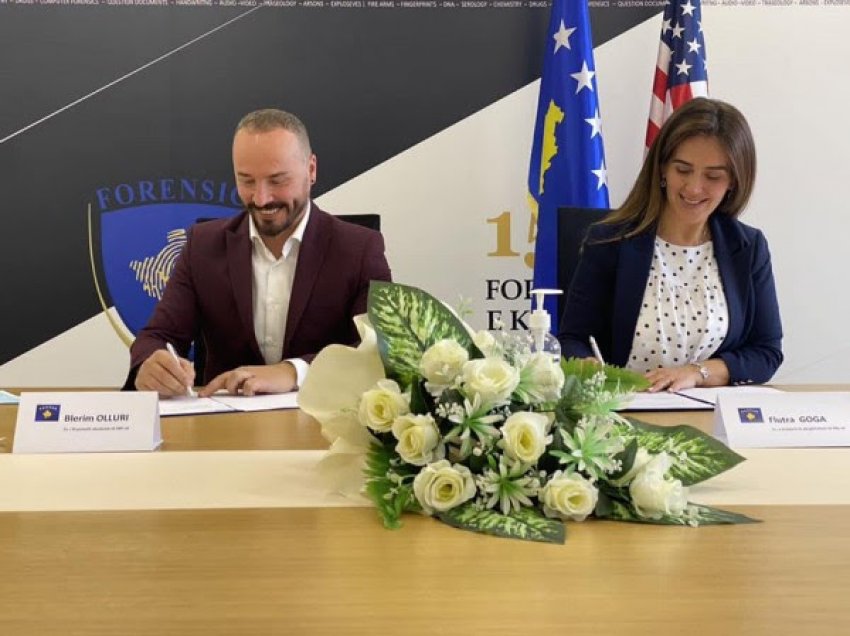 ​Agjencia e Kosovës për Forenzikë dhe Instituti i Mjekësisë Ligjore nënshkruajnë marrëveshje bashkëpunimi