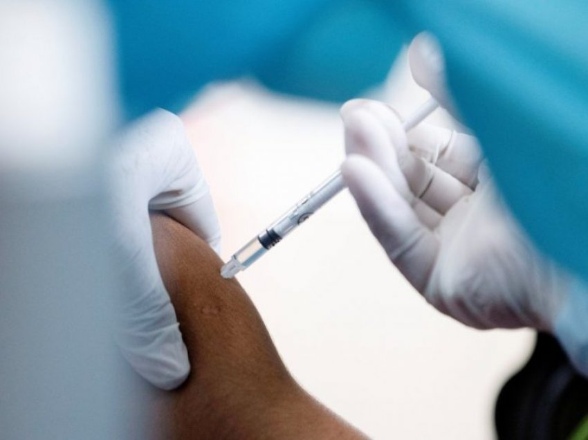 Mbi 730 mijë qytetarë të vaksinuar me dy doza në Kosovë
