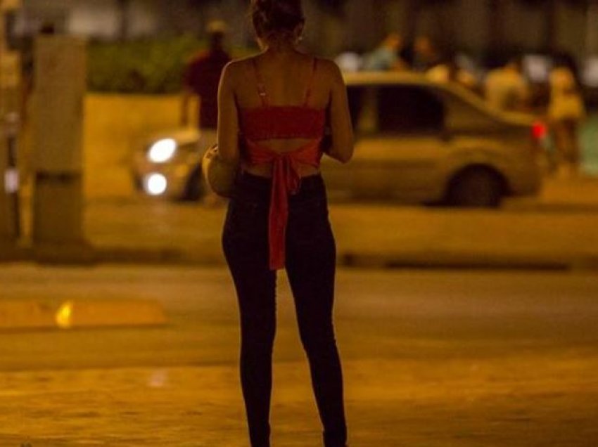 Tutorët e prostitucionit e kishin vendosur për të ruajtuar, arrestohet 41-vjeçari shqiptar në Itali
