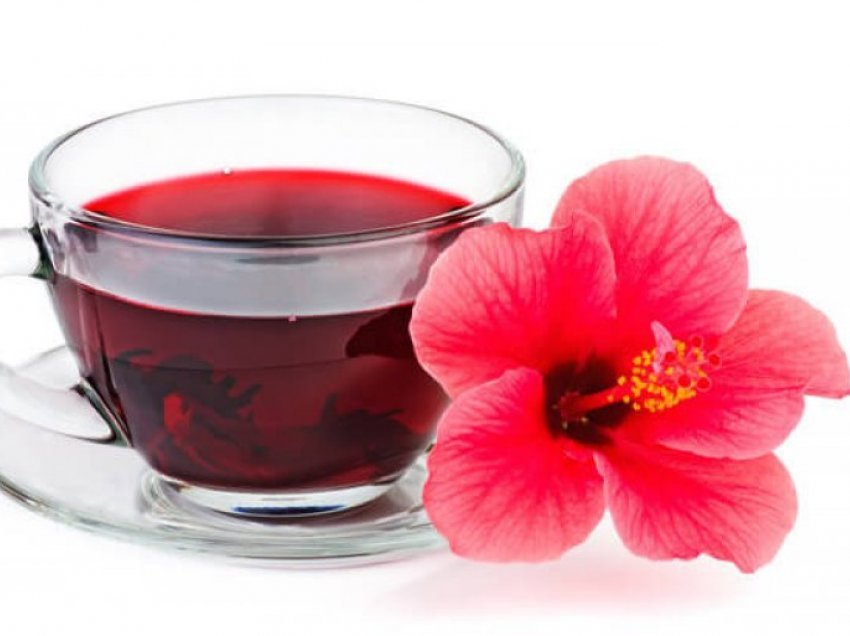 Përgatiteni çajin nga hibiskusi dhe ulni shtypjen e lartë të gjakut