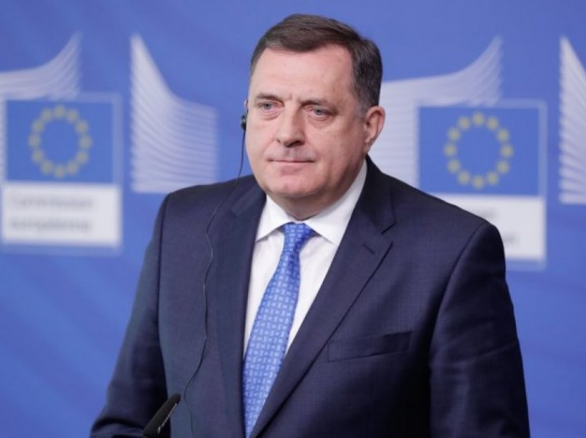 Dodik “kërcënon” Perëndimin: Hakmerremi nëse na vendosin sanksionet