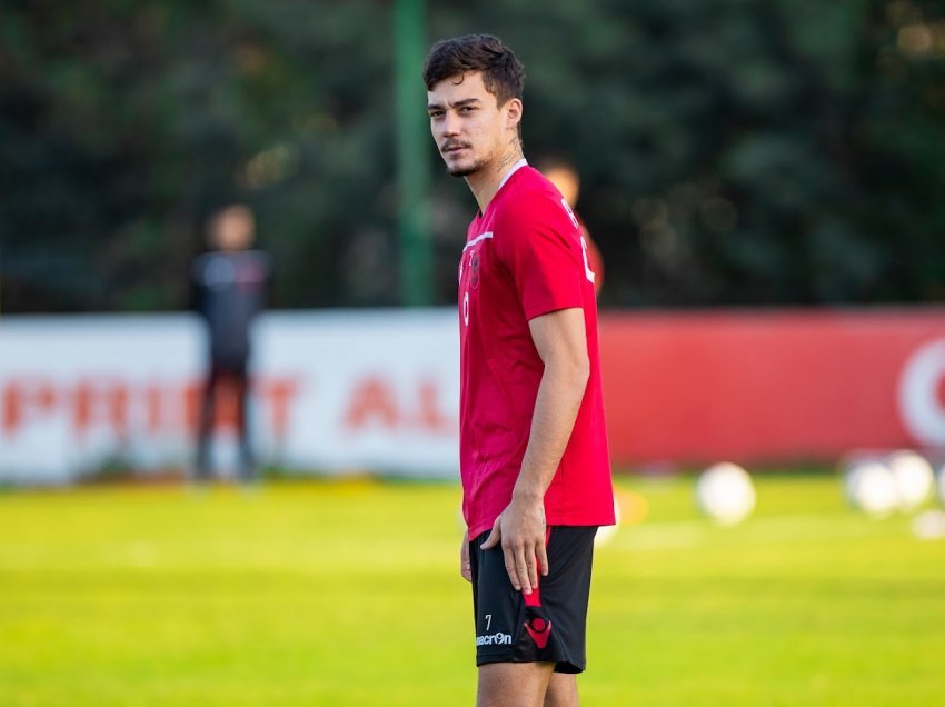 Muçi ribashkohet me ekipin kundër Kosovës