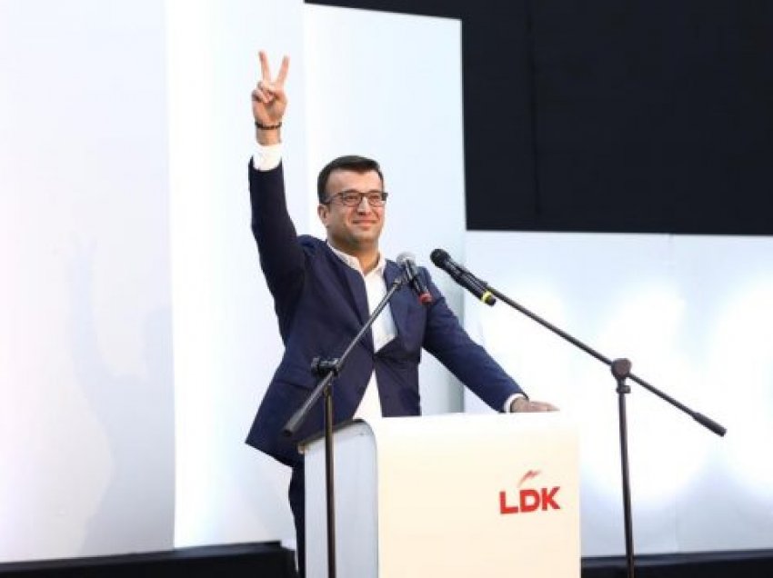Lumir Abdixhiku i bindur: Ilir Fadil Ferati do të jetë kryetar i Istogut 