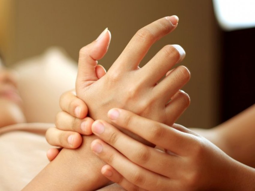 Çdo problem në trup zgjidhet me një masazh dore, sipas një metode të lashtë japoneze
