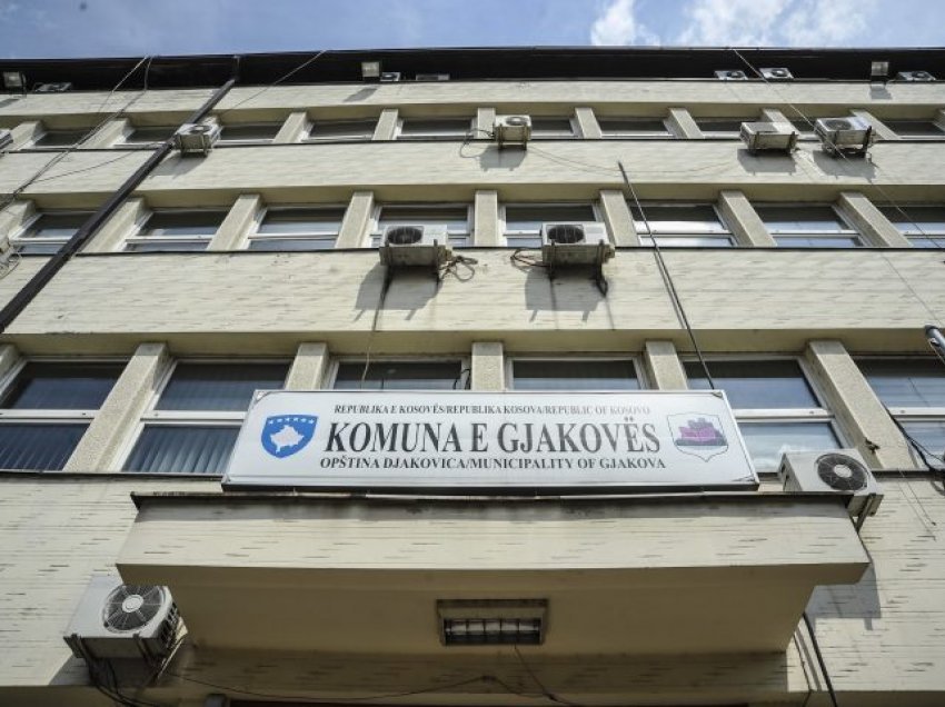 D+: Komuna e Gjakovës dëmton buxhetin për rreth 480, 000 euro